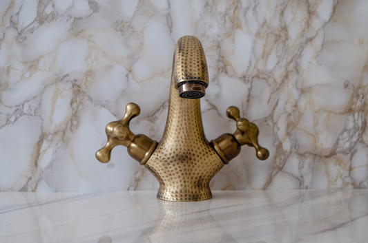 Hammered Brass Patina - SOQALUX