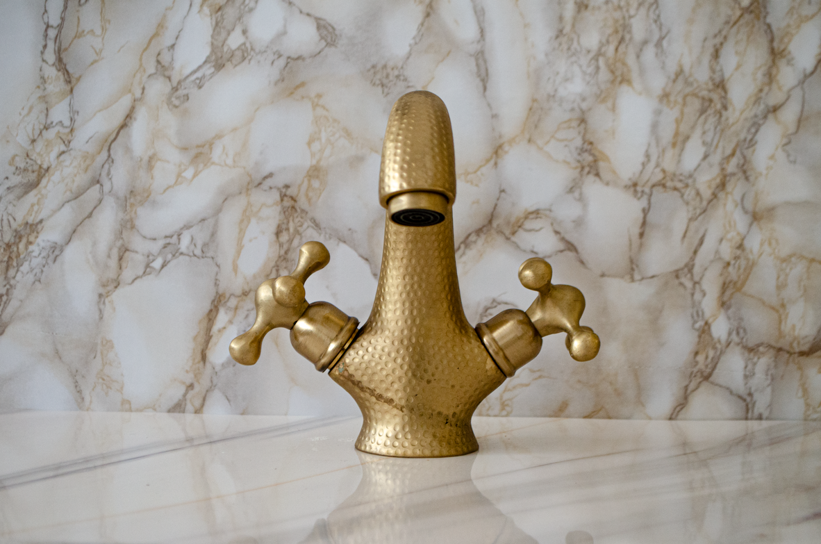 Hammered Brass Matt - SOQALUX