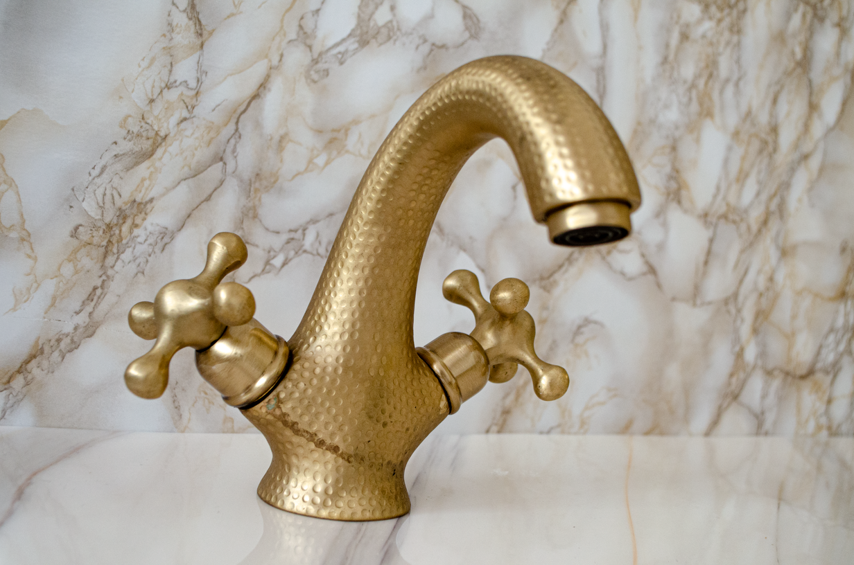 Hammered Brass Matt - SOQALUX