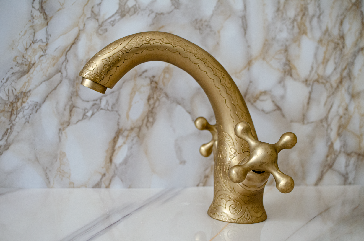 Engraved brass matt - SOQALUX