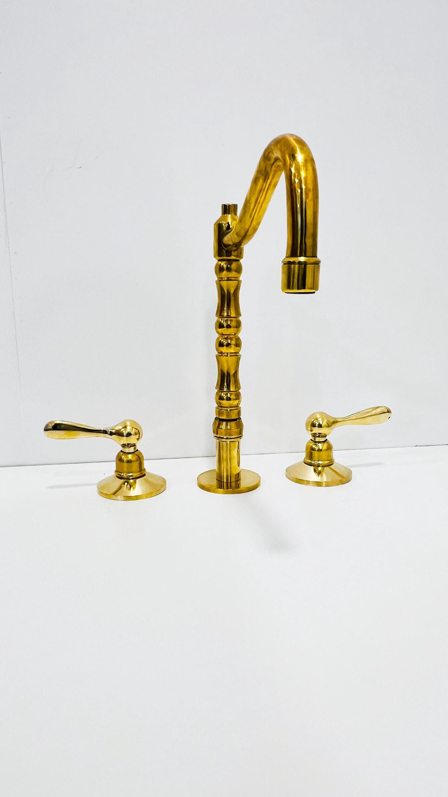 Unlacquered Solid brass bathroom 3 holes faucet, Widespread 3-Hole, bathroom accessories.