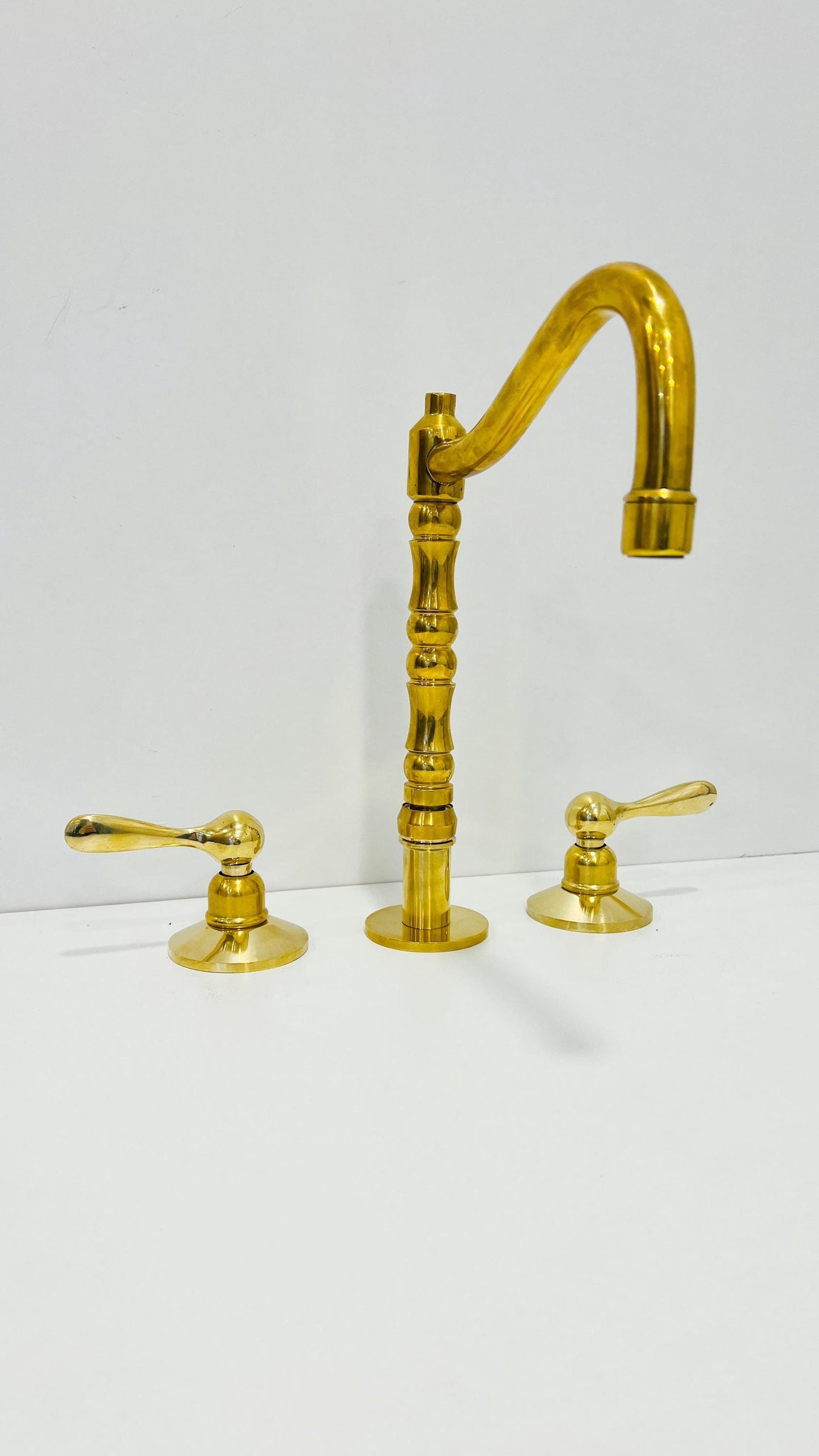 Unlacquered Solid brass bathroom 3 holes faucet, Widespread 3-Hole, bathroom accessories.